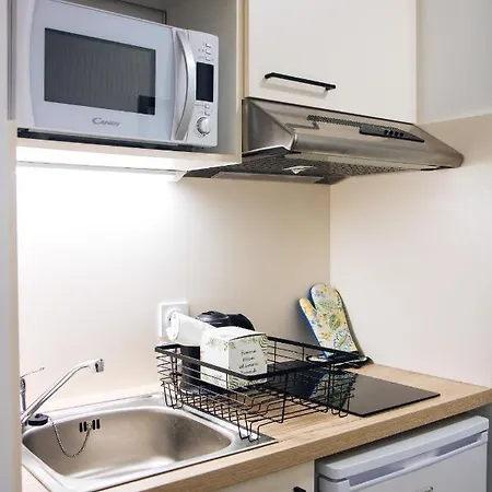 Twenty Business Flats Angely Hotel 3*