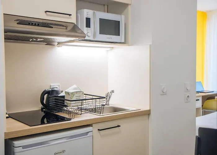 Twenty Business Flats Angely Hotel 3*