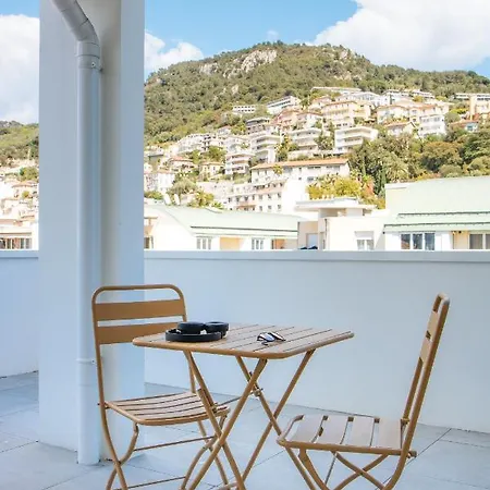 Twenty Business Flats Angely 3* Nice