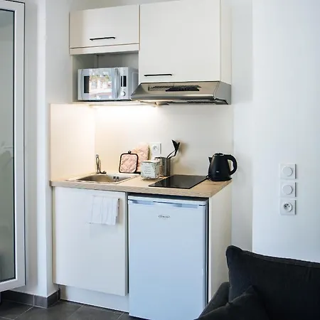 מלון דירות Twenty Business Flats Angely *