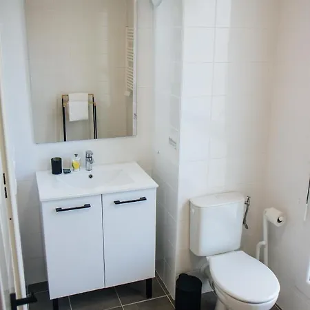 מלון דירות Twenty Business Flats Angely