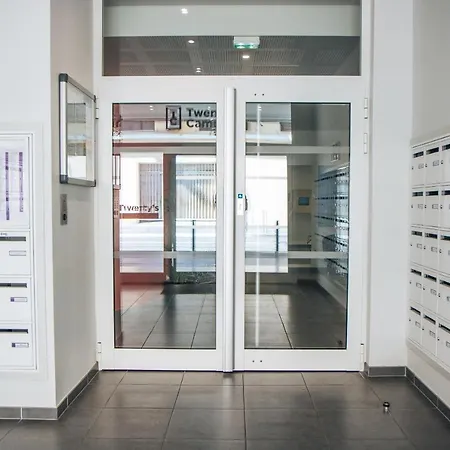 Twenty Business Flats Angely Otel